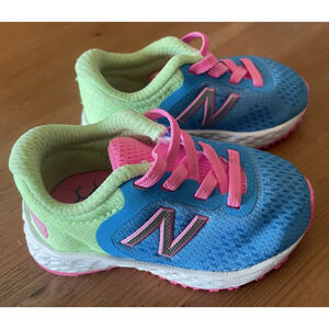 New Balance Fresh Foam Arishi V2 Bungee Infant Sneakers / Tennis Shoes Size 3